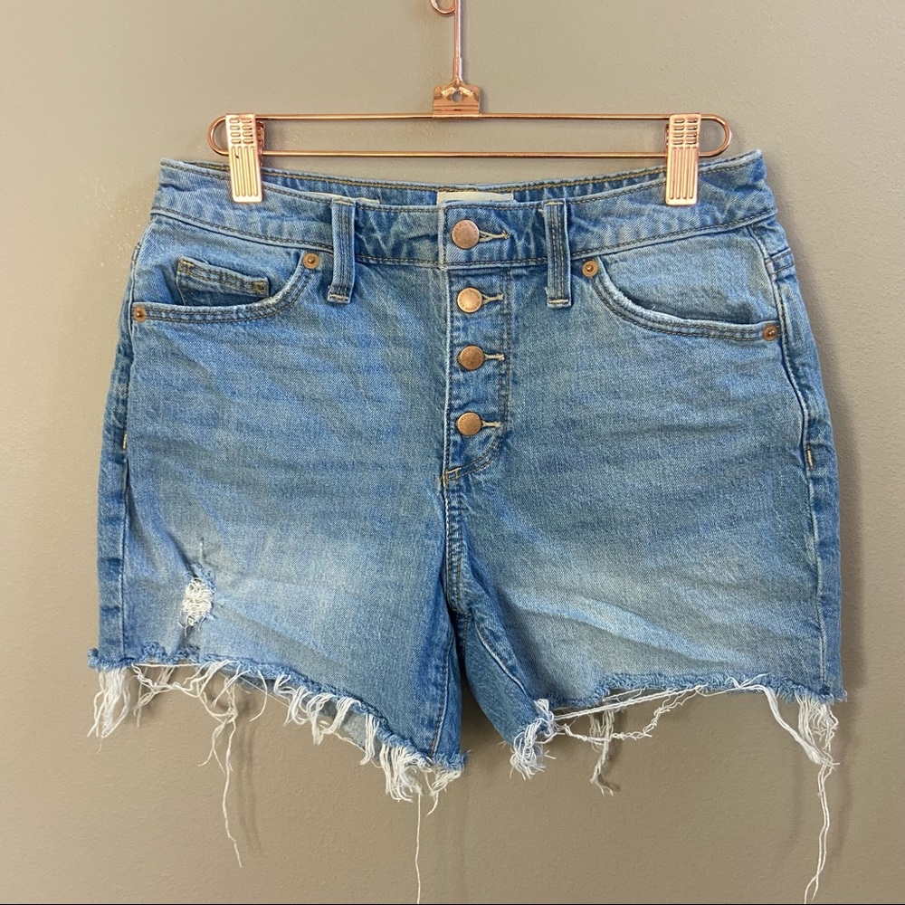 Universal Thread Vintage Midi Cutoff Distressed Denim Shorts 0 25 Button Fly